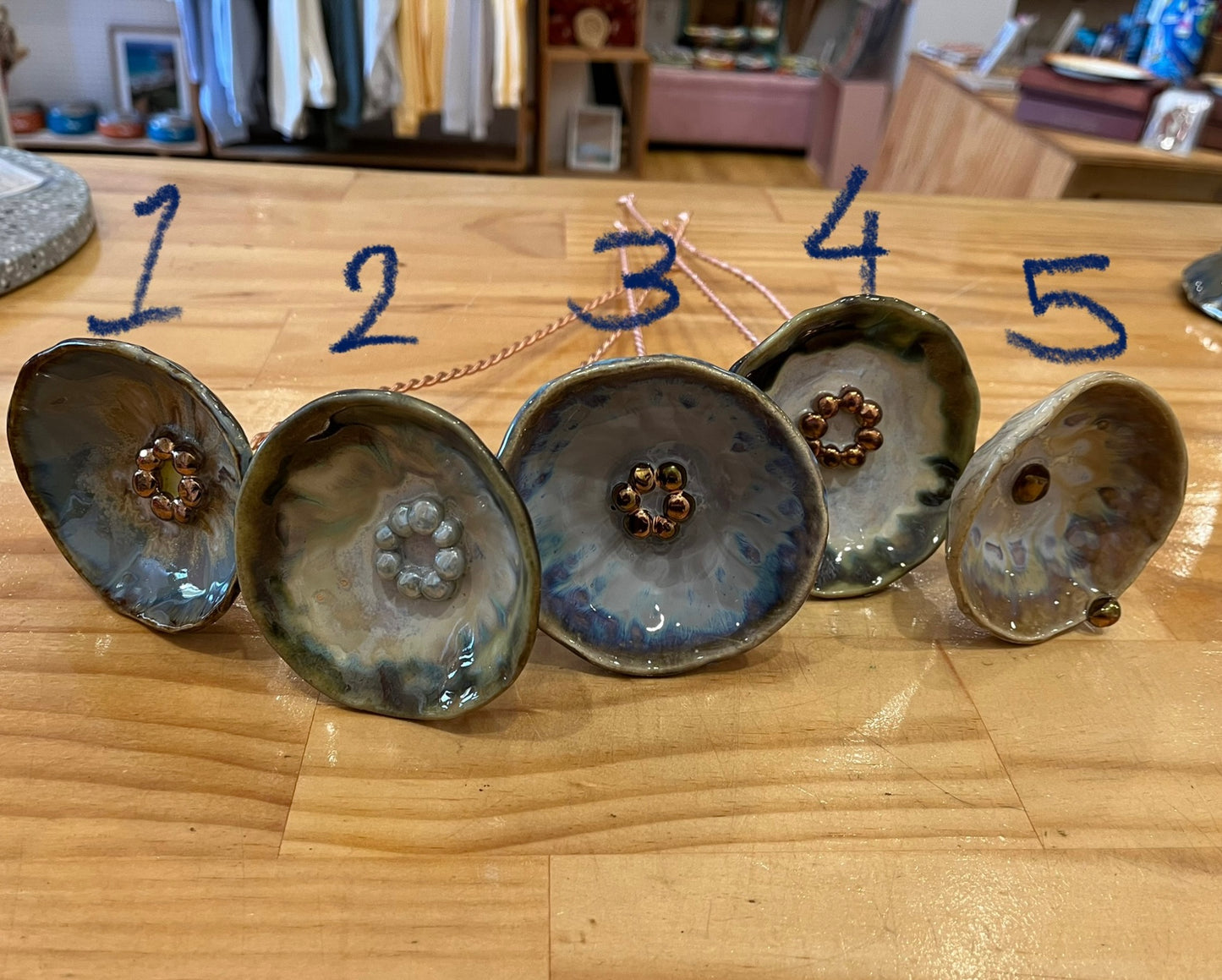 Mae buttons - Mini Bee baths August