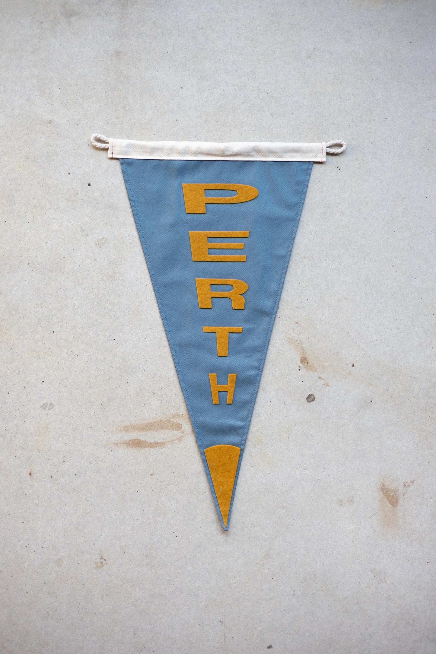 Onnifer -  Handmade Flags