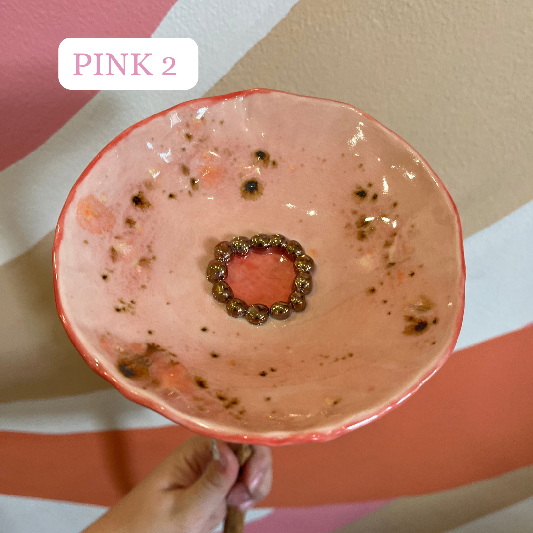 Mae Button Bee Bath - Pinks