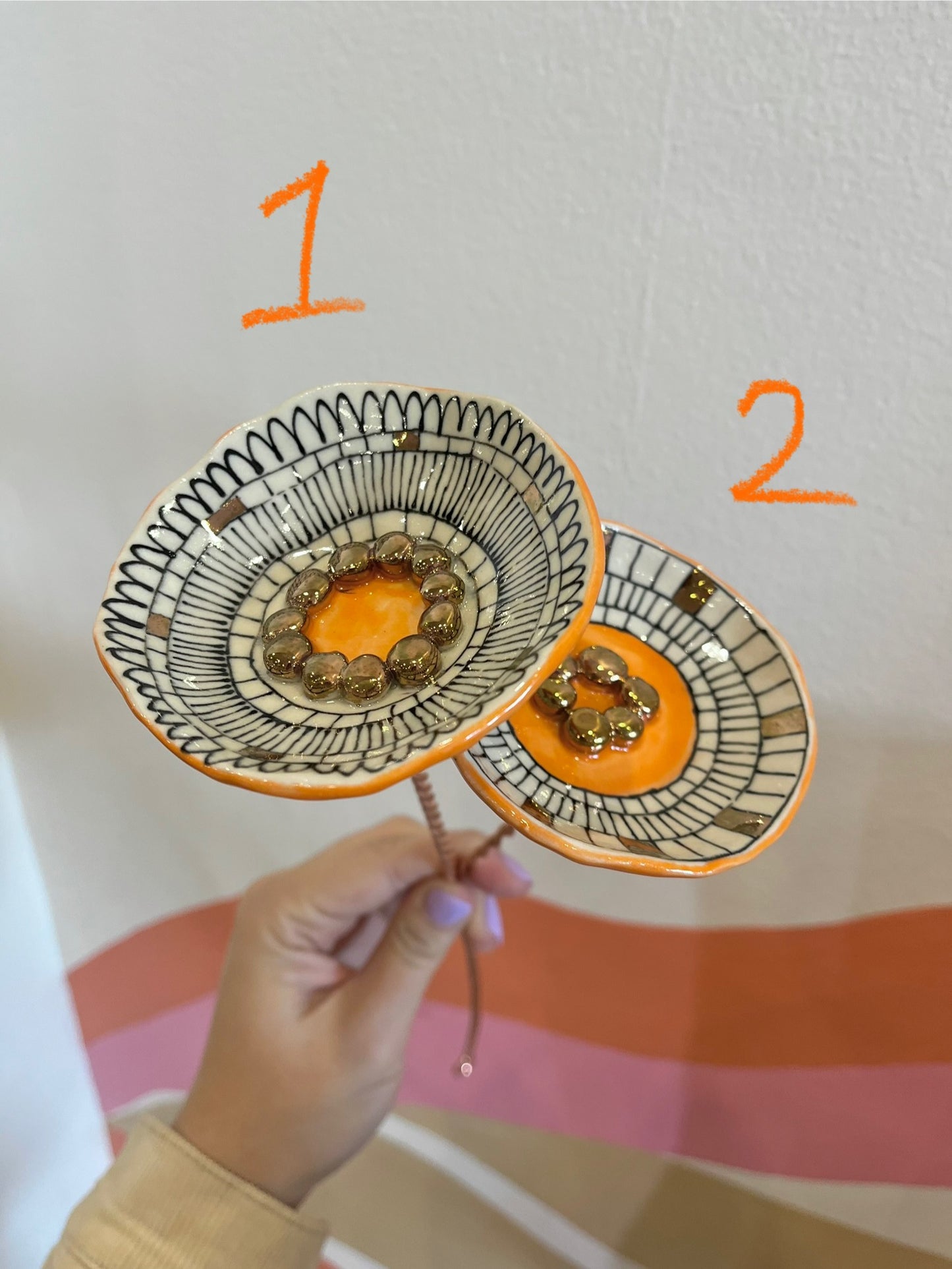 Mae buttons - Mini Bee baths August