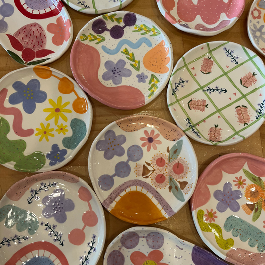 Chimerical Round Trinket Dish - Online