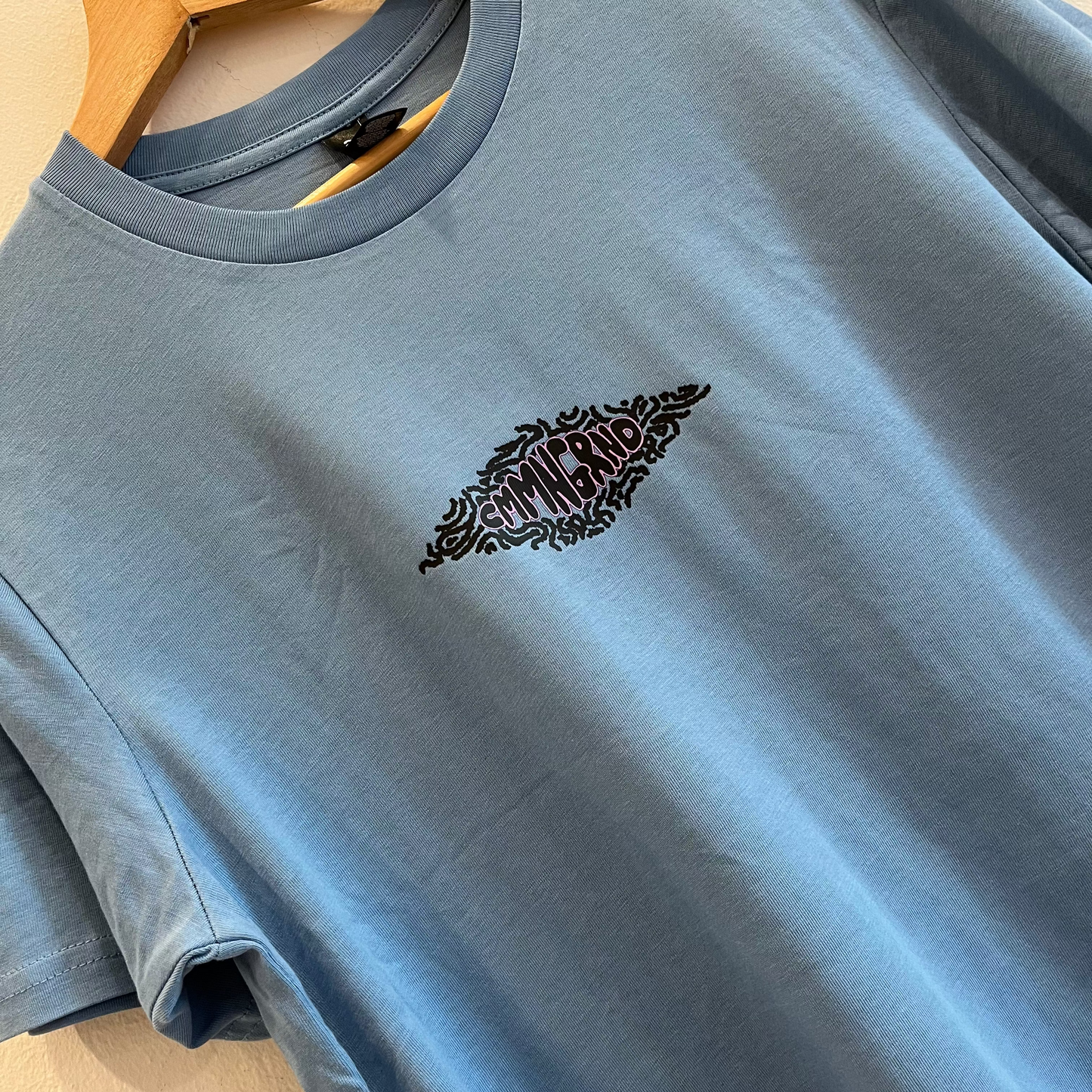 Cmmngrnd - Diamond Womens Tee